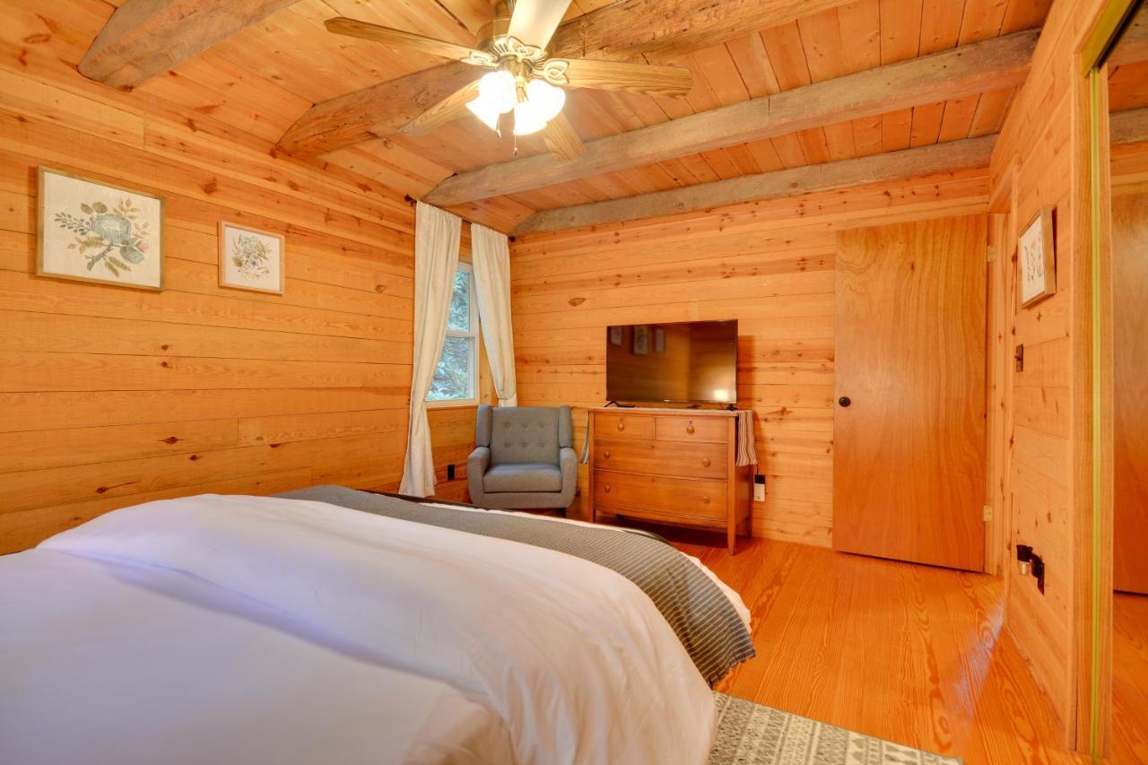 Serene Fancy Gap Cabin Retreat In Private Setting! Exteriér fotografie